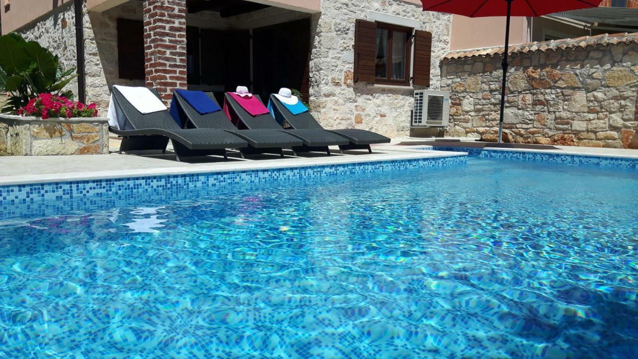 Porec Villa Luna With Pool Экстерьер фото
